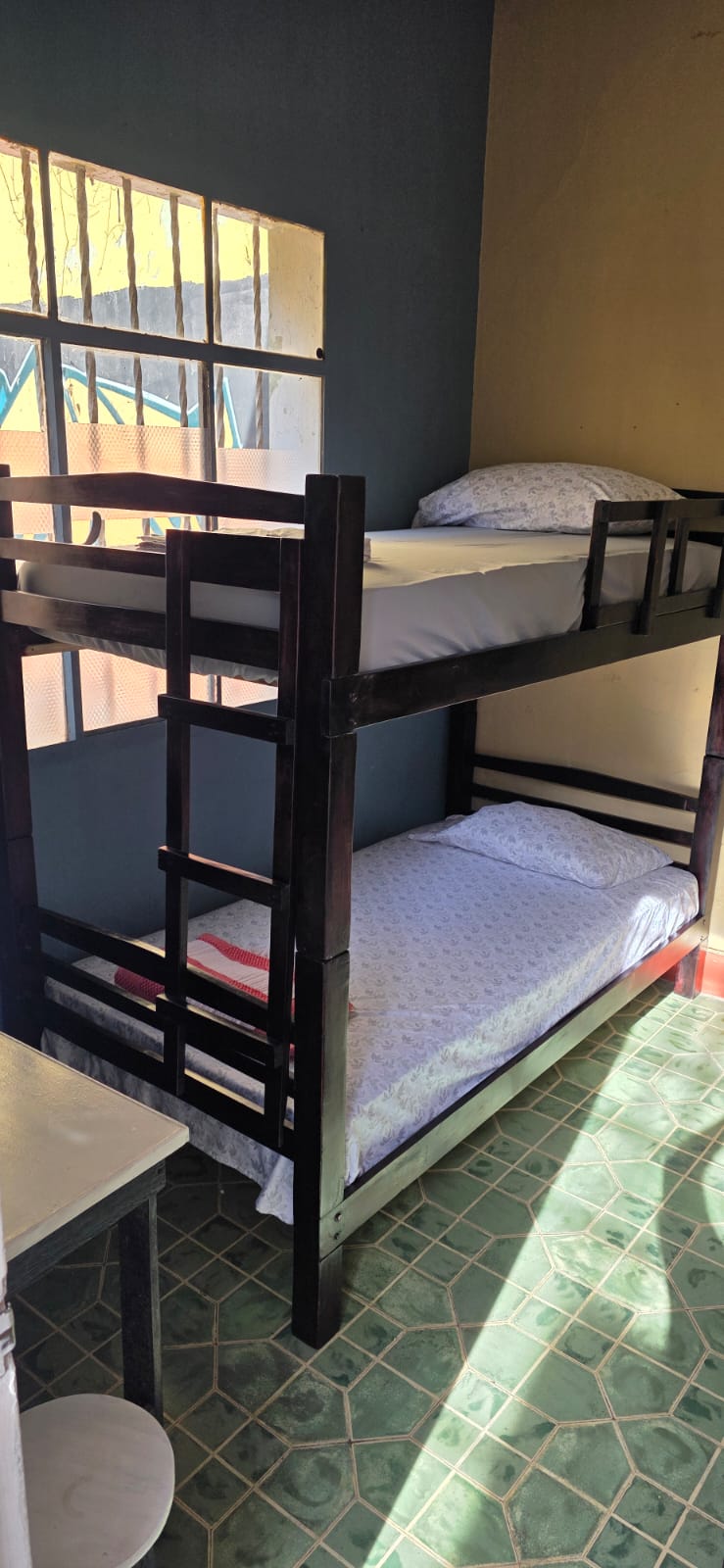 Dormitorio de hombres