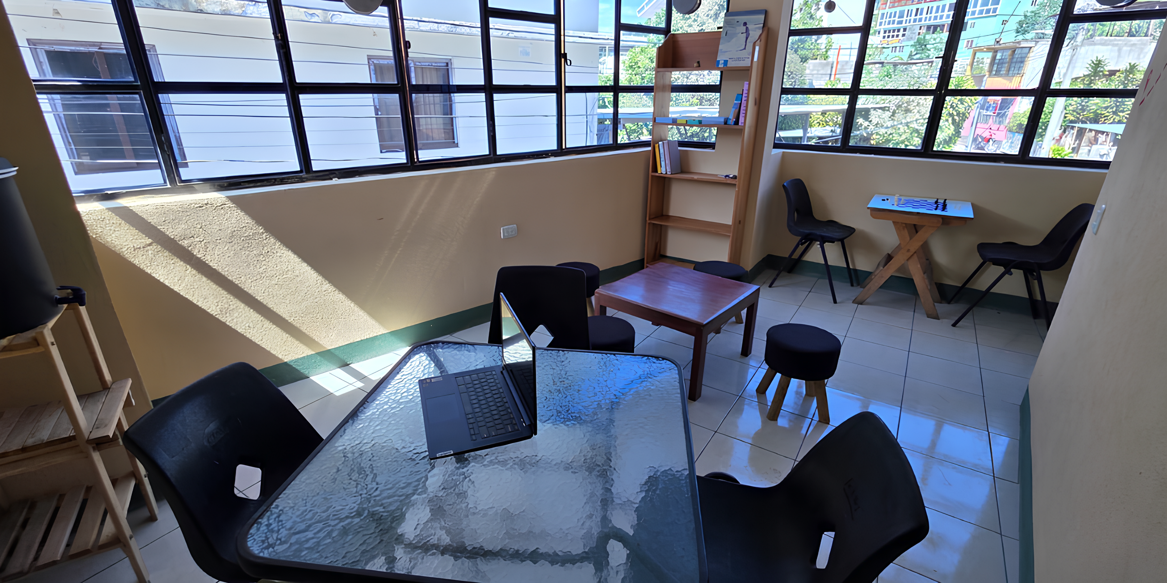 Lounge area